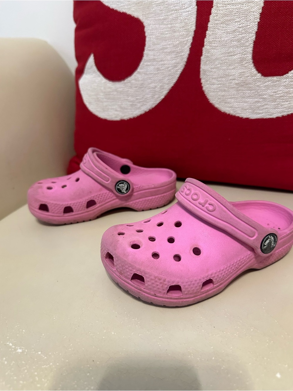 8C CROCS Pink Classic Clog